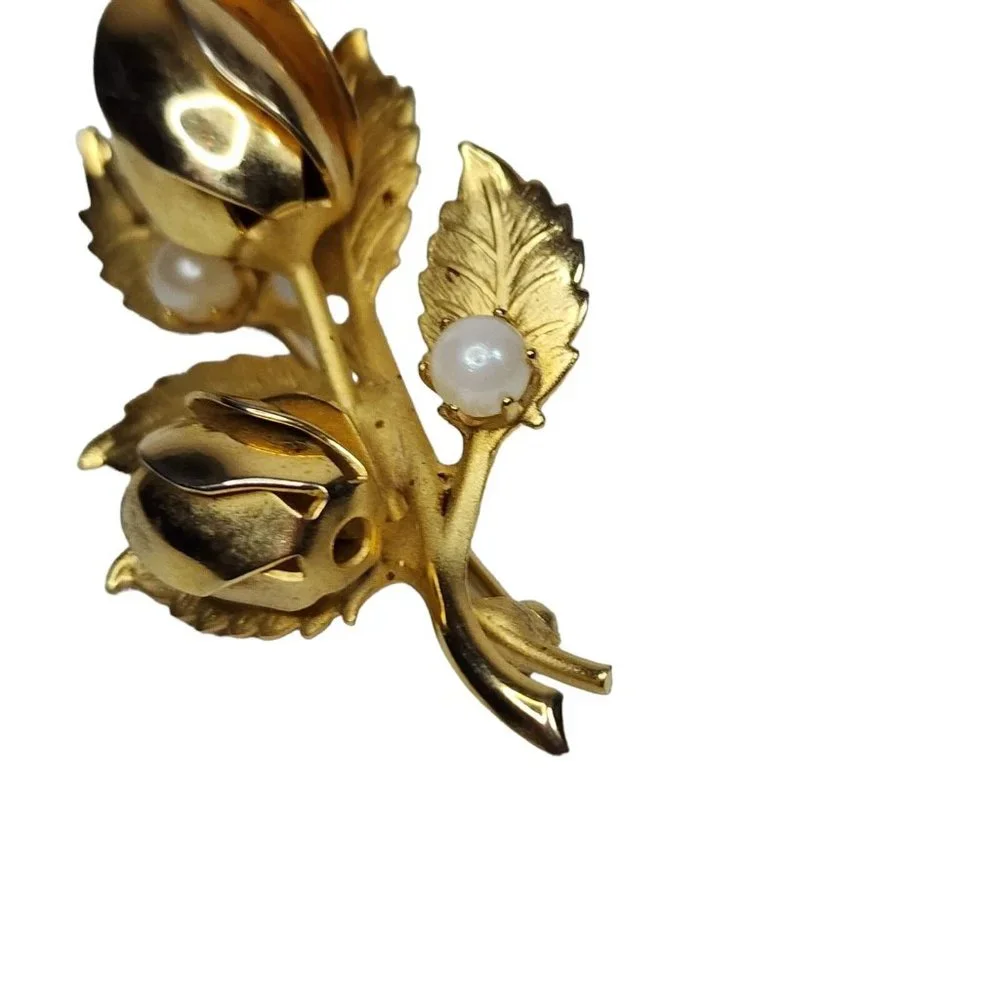 Vintage Gold Tone Roses Faux‎ Pearl Brooch Pin